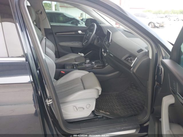 WA1BNAFYXJ2232604 Audi Q5 2.0t Premium/2.0t Tech Premium