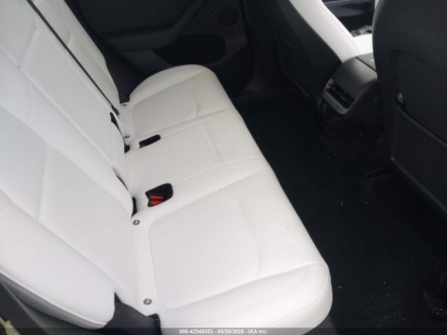 7SAYGDEE3NF524295 Tesla Model Y Long Range Dual Motor All-wheel Drive