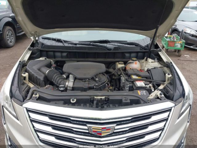 2017 CADILLAC XT5 1GYKNARS1HZ110206 Photo 9