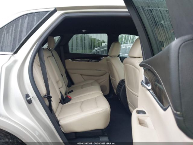 2017 CADILLAC XT5 1GYKNARS1HZ110206 Photo 7