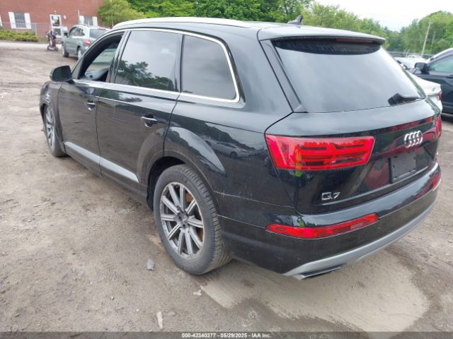 2018 AUDI Q7 WA1LHAF75JD051157 Photo 2