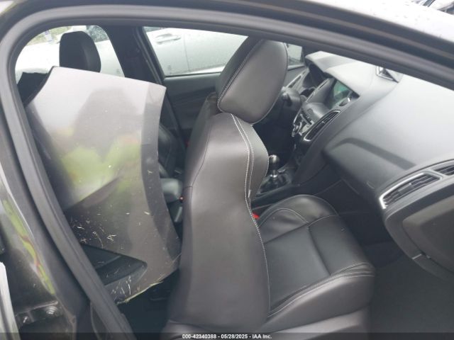 1FADP3L94GL250543 Ford FOCUS ST