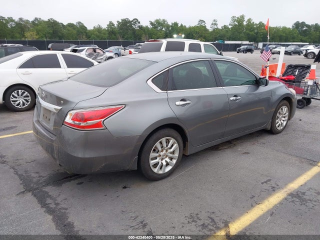 1N4AL3AP1FC586956 Nissan Altima 2.5 S