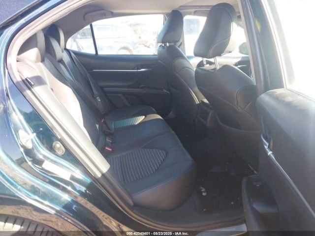 2018 TOYOTA CAMRY 4T1B11HKXJU597861 Photo 7