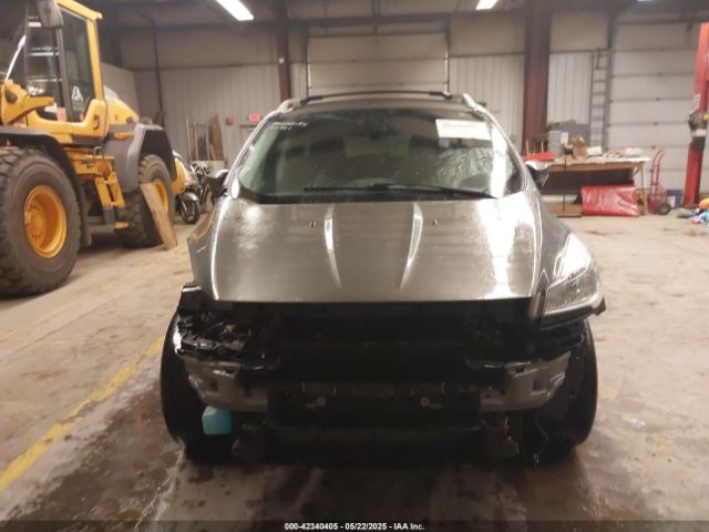 1FMCU9J97EUA80749 Ford Escape Titanium