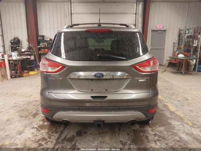 1FMCU9J97EUA80749 Ford Escape Titanium