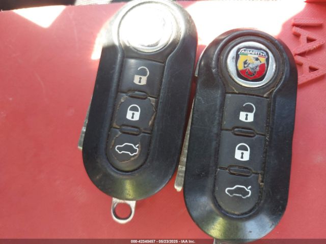 2016 FIAT 500 3C3CFFFH3GT161536 Photo 10