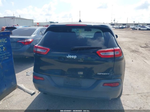 1C4PJLAB3FW516775 Jeep Cherokee Sport