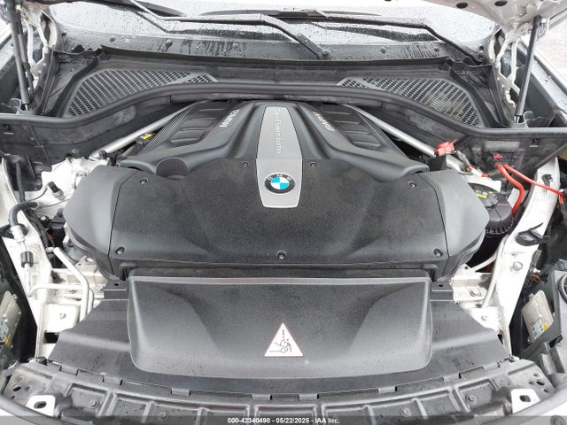5UXKR6C5XG0J81464 BMW X5