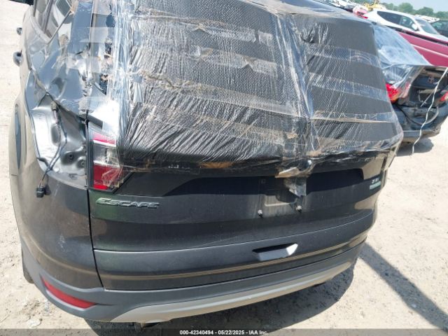 1FMCU0G91HUB31069 Ford ESCAPE SE