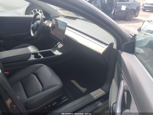 2021 TESLA MODEL 3 5YJ3E1EBXMF848943 Photo 4