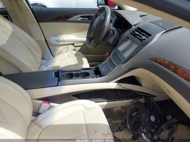 3LN6L2G98FR615384 Lincoln MKZ