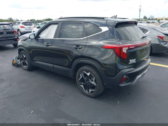 KNDER2AA8R7636670 KIA SELTOS EX