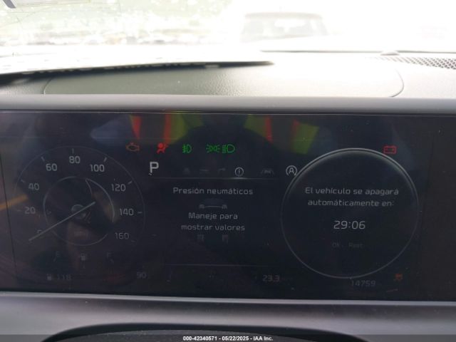 KNDER2AA8R7636670 KIA SELTOS EX