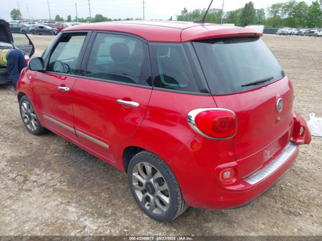 2014 FIAT 500L ZFBCFACH5EZ009320 Photo 2
