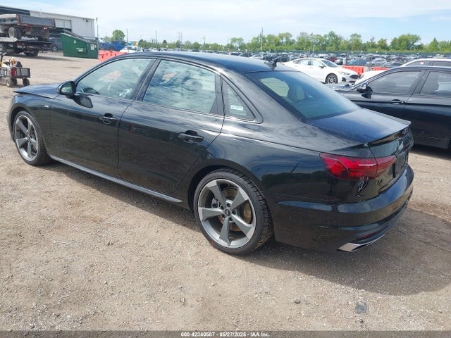 2021 AUDI A4 WAUEAAF44MN007168 Photo 2