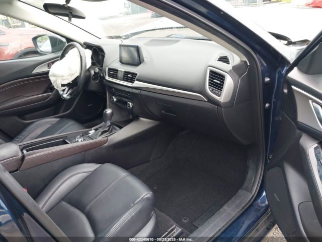 2018 MAZDA MAZDA3 3MZBN1V30JM179364 Photo 4