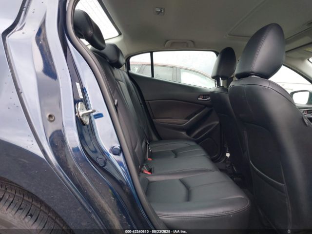2018 MAZDA MAZDA3 3MZBN1V30JM179364 Photo 7