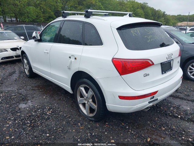 2010 AUDI Q5 WA1VKAFP1AA014974 Photo 2