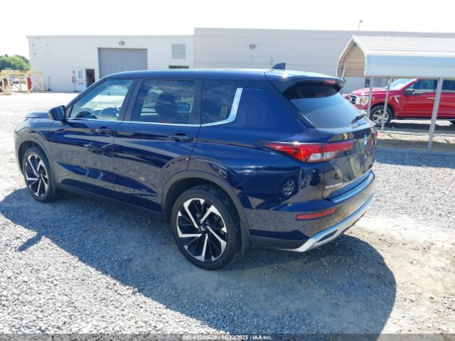 2022 MITSUBISHI OUTLANDER JA4J4UA86NZ047325 Photo 2