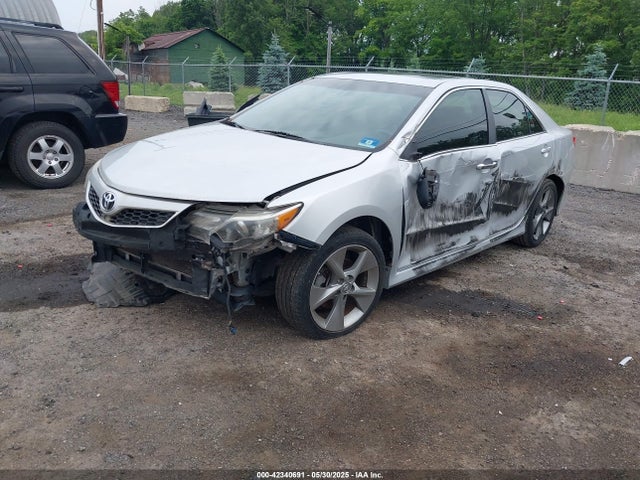 4T1BF1FK9EU753480 Toyota CAMRY SE