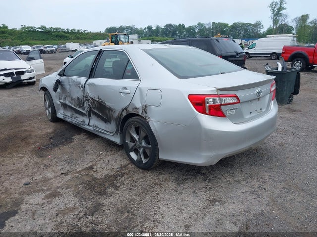 4T1BF1FK9EU753480 Toyota CAMRY SE