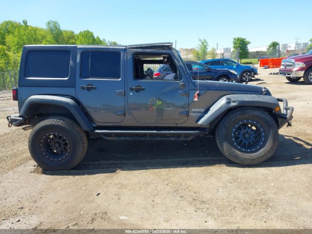 1C4BJWDG8HL520876 Jeep 2017