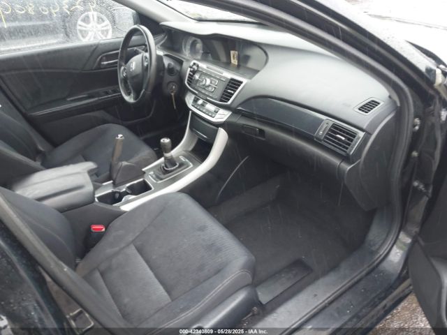 1HGCR2E50FA070461 Honda Accord Sport