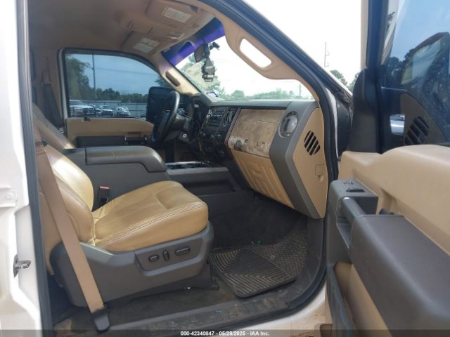 2011 FORD F-250 1FT7W2BT3BEC61838 Photo 4