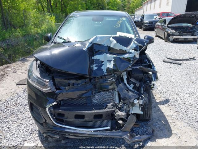 KL7CJKSB4MB302421 Chevrolet Trax Fwd Ls