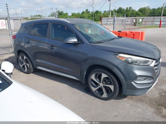 KM8J33A22HU536042 Hyundai Tucson Sport