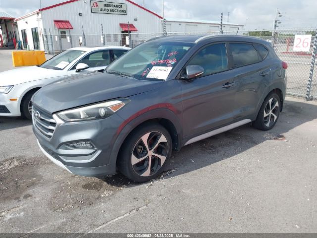 KM8J33A22HU536042 Hyundai Tucson Sport