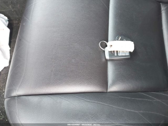 2017 ACURA TLX 19UUB1F34HA002361 Photo 10