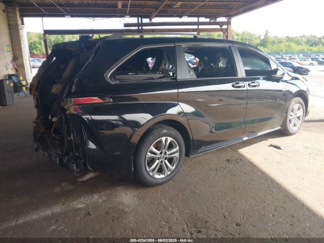 2024 TOYOTA SIENNA 5TDESKFCXRS143402 Photo 3