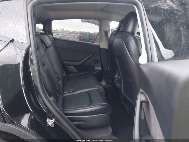 2021 TESLA MODEL Y 5YJYGAEE1MF149792 Photo 7