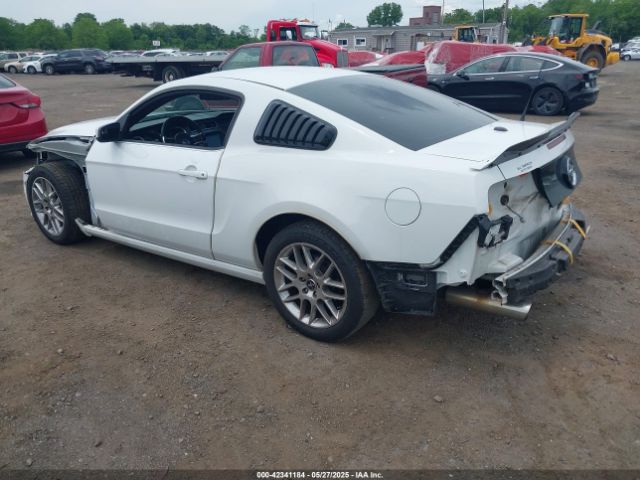 2014 FORD MUSTANG 1ZVBP8AM6E5290062 Photo 2