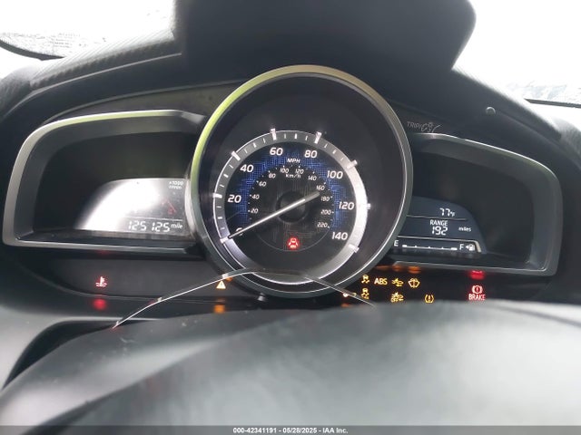 3MYDLBYV2JY328789 Toyota p5v