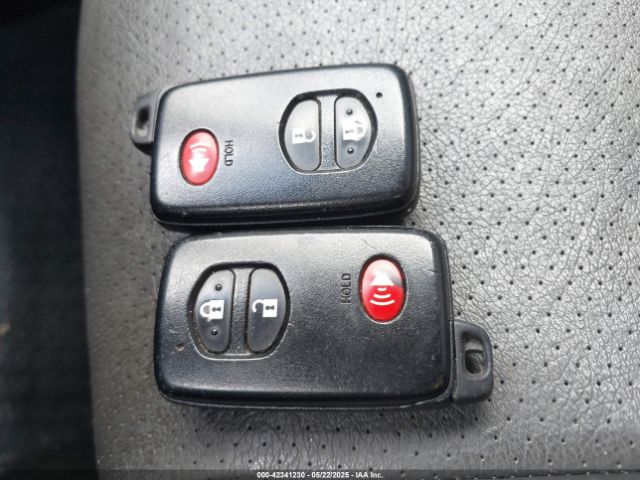 JTDKN3DU7F1945457 Toyota Prius Five/four/persona Series Special Edition/three/two