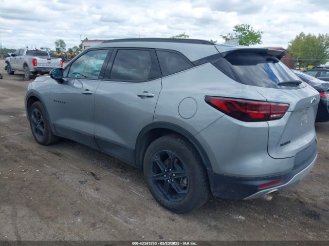 2024 CHEVROLET BLAZER 3GNKBCR48RS203810 Photo 2