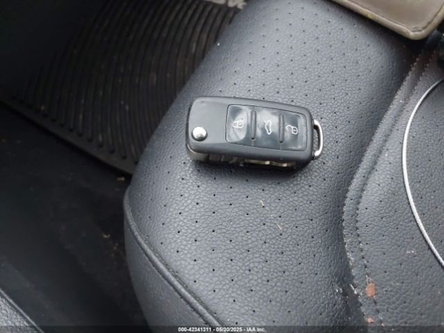 1VWLA7A30KC002809 Volkswagen Passat 2.0t Wolfsburg Edition