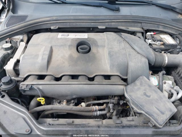 YV4902RDXF2596754 Volvo Xc60 T6 Platinum