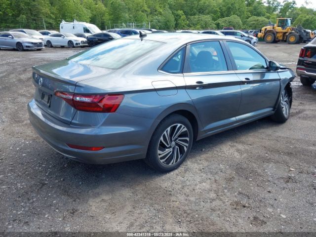 2020 VOLKSWAGEN JETTA 3VWEB7BU2LM024016 Photo 3