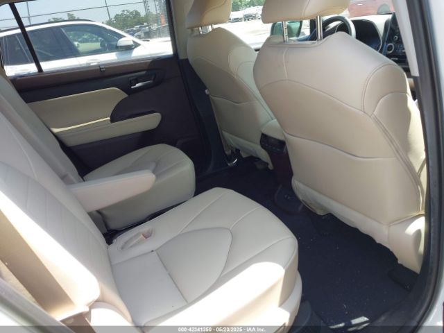 5TDGARAHXMS503736 Toyota Highlander Hybrid Xle