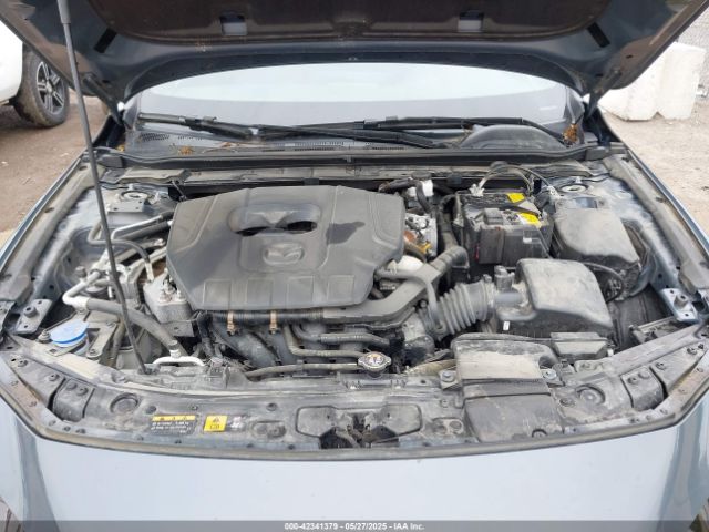 JM1BPALM9P1623663 Mazda Mazda3 2.5 S Carbon Edition