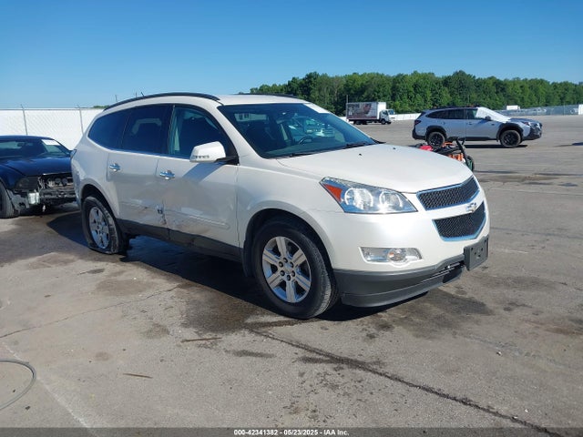 2012 CHEVROLET TRAVERSE 1GNKVGED8CJ104689 Photo 0