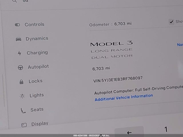 5YJ3E1EB3RF768097 Tesla MODEL 3