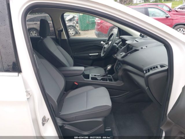 2018 FORD ESCAPE 1FMCU9GD3JUB83639 Photo 4