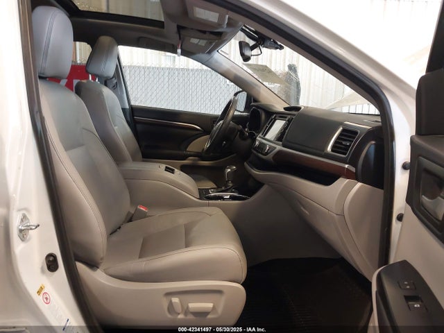 5TDDKRFH2GS292674 Toyota 2gr-fe