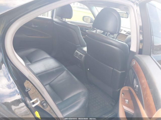 2011 LEXUS LS 460 JTHBL5EF8B5104542 Photo 7