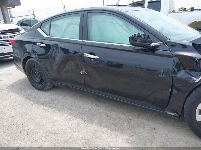 1N4BL4BV9KN301958 Nissan Altima 2.5 S